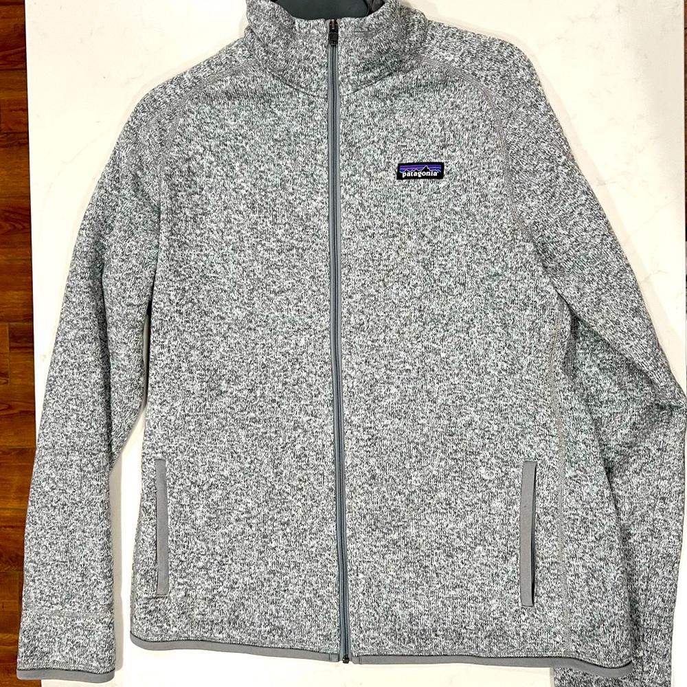 Patagonia Women’s Better Sweater Full Zip fleece jacket- Large. Like NEW!